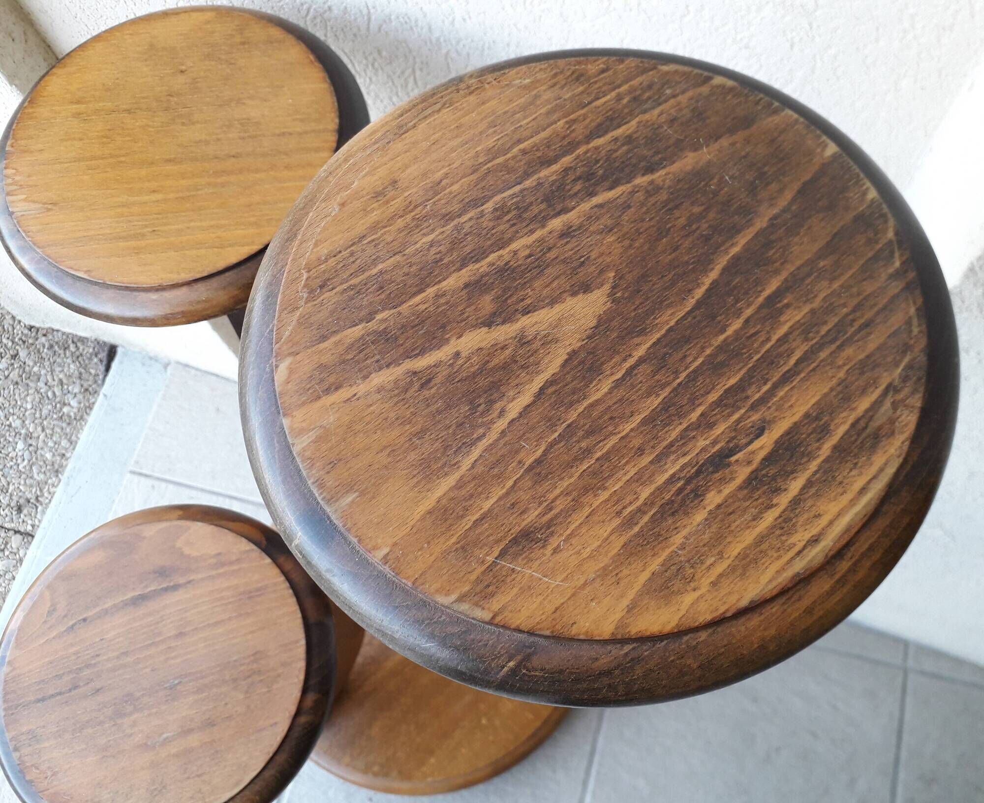 Wooden plant holder