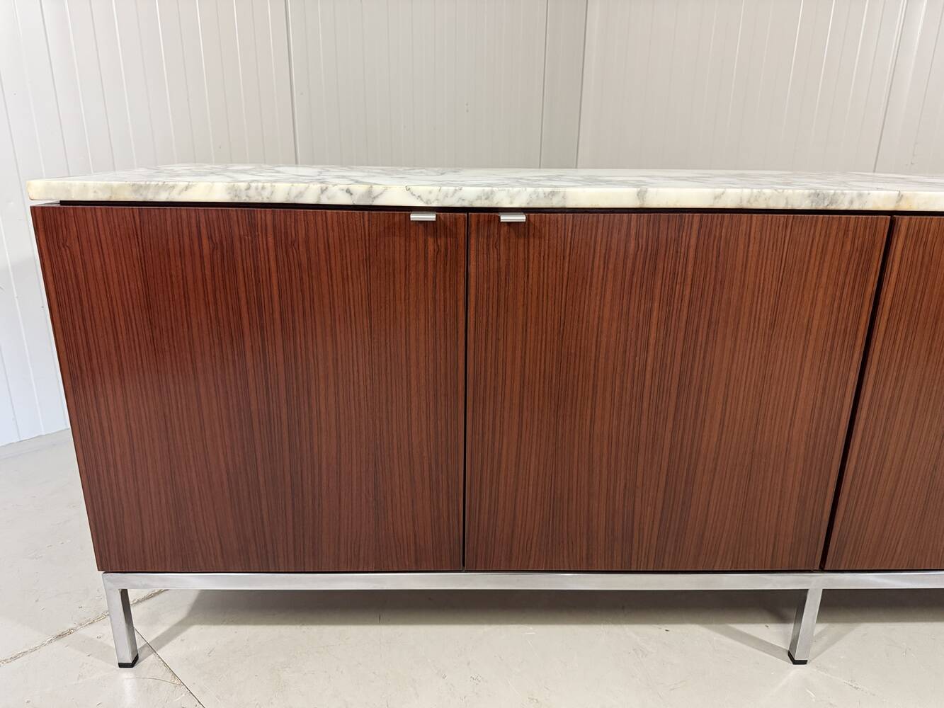 Florence Knoll palissander sideboard marble top 1960’s