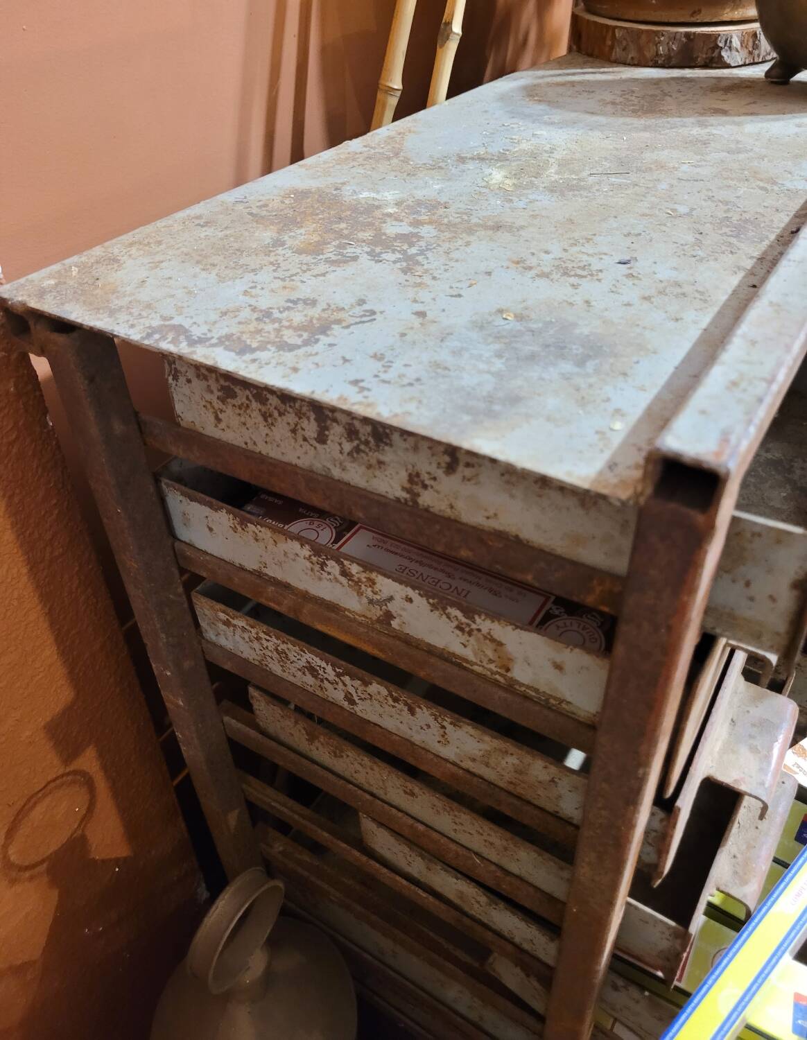 Workshop furniture - 32 drawers