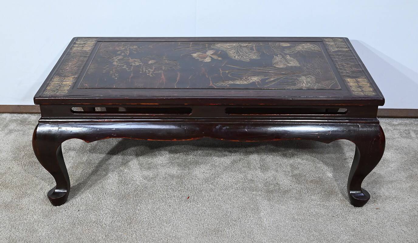 Lacquered Wooden Coffee Table, China – 1960