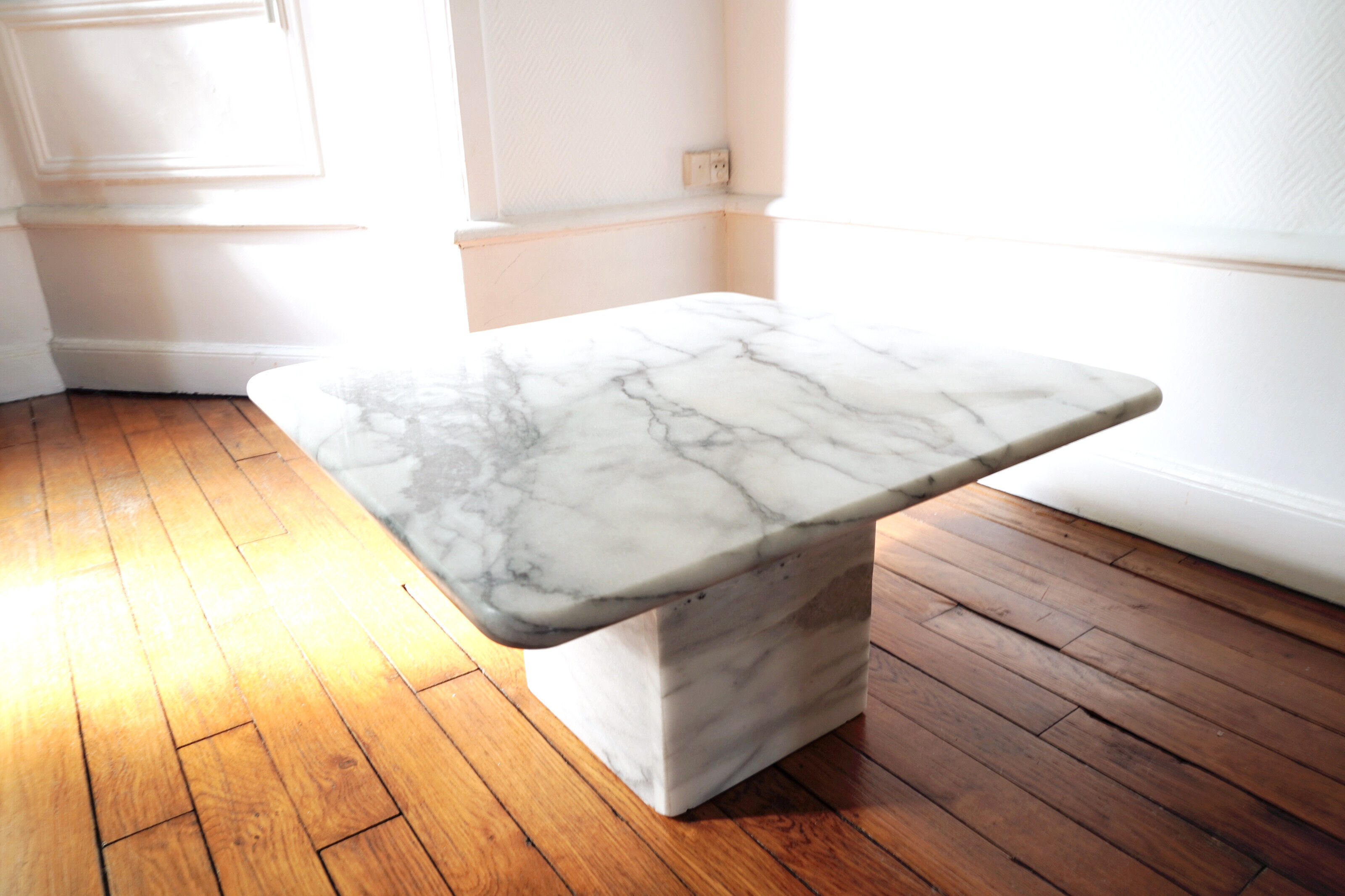 Square marble coffee table
