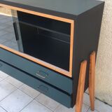 Showcase vintage compass feet