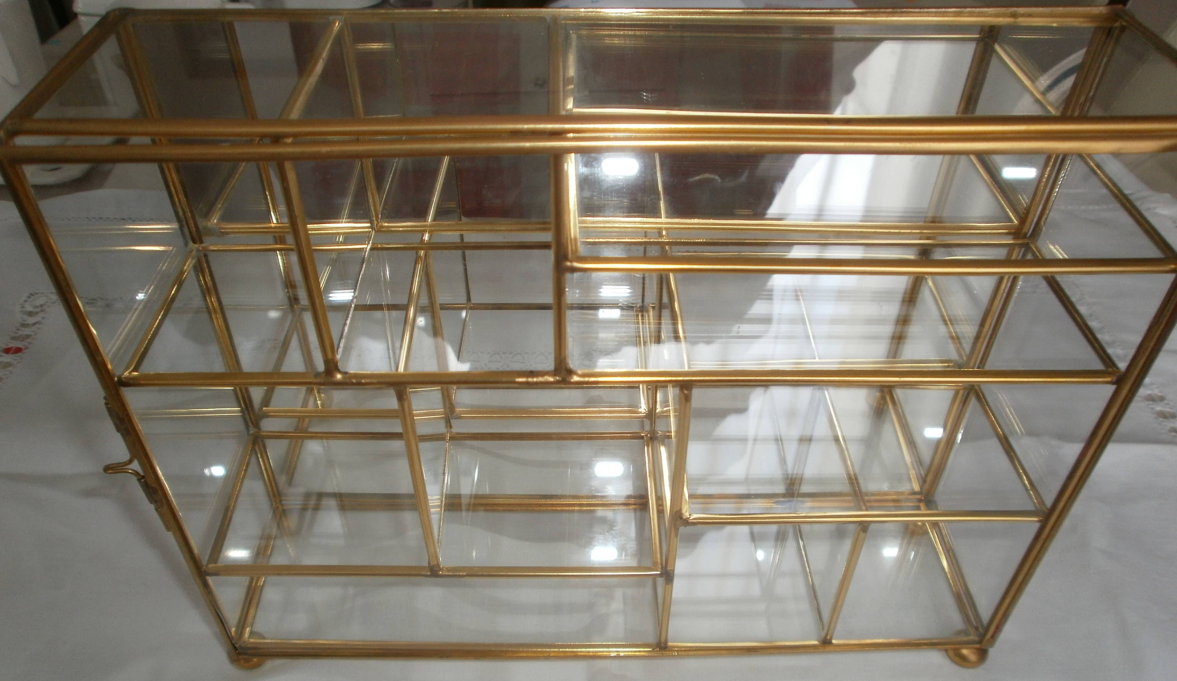 Vitrine pour miniatures