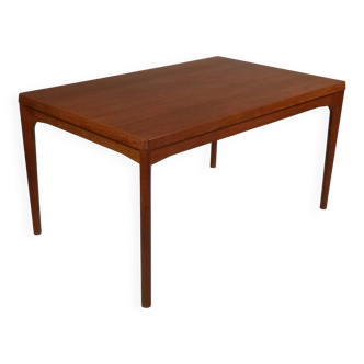 Extendable dining table by Henning Kjærnulf for Vejle Mobelfabrik, 1960s
