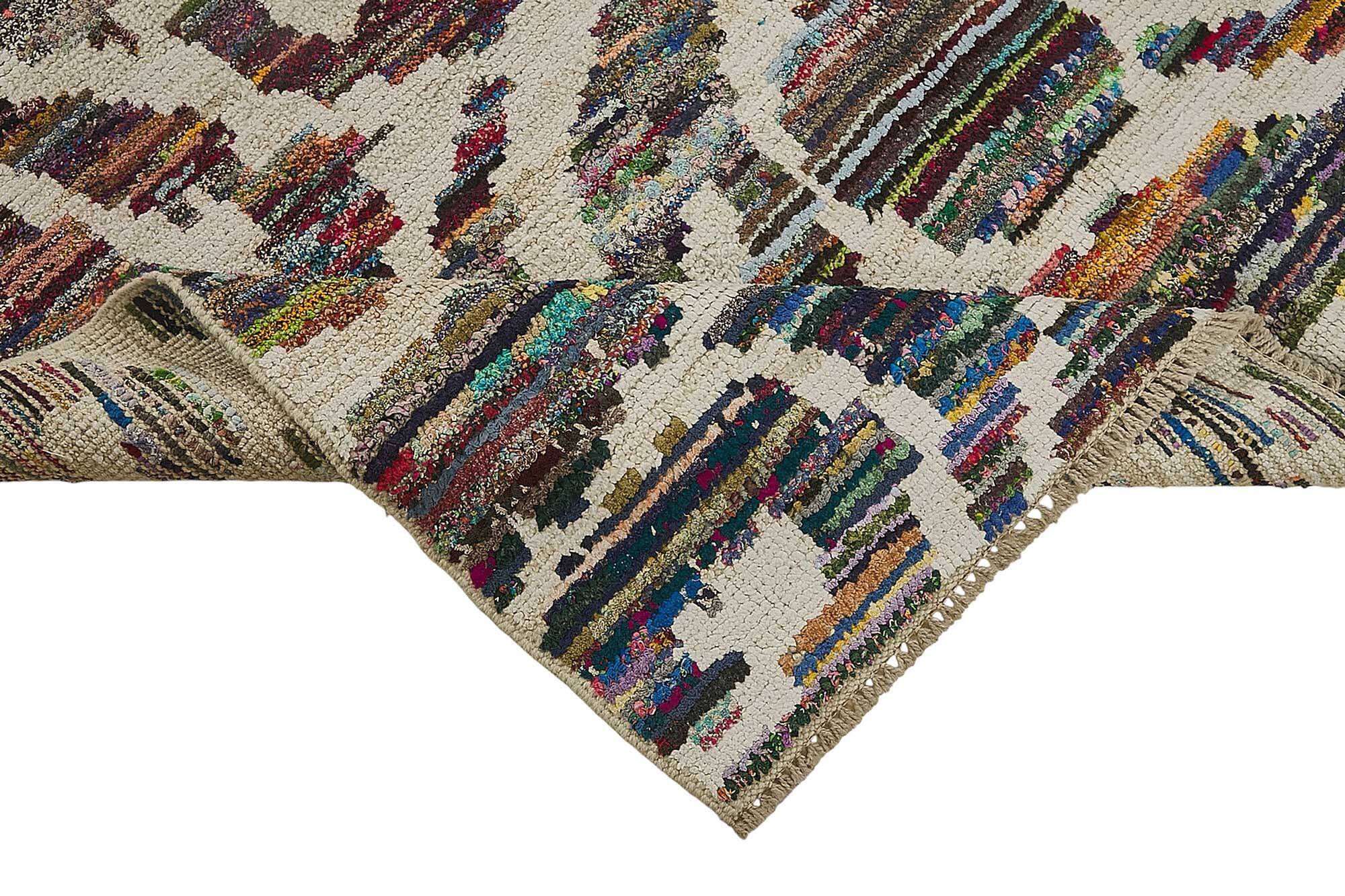 Handwoven Turkish Recycled Boho Rug 173 cm x 254 cm