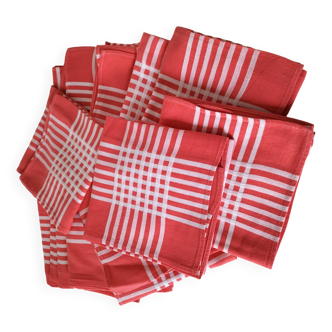 Lot of 12 vintage napkins