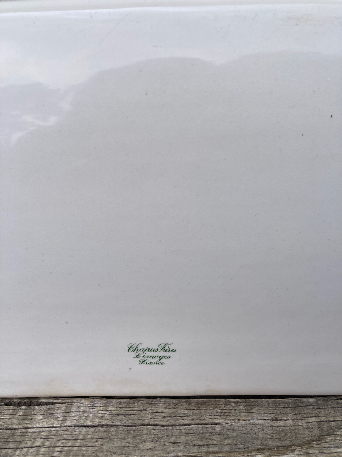 Limoges porcelain wall shelf Chapus Freres / Ceramic bathroom