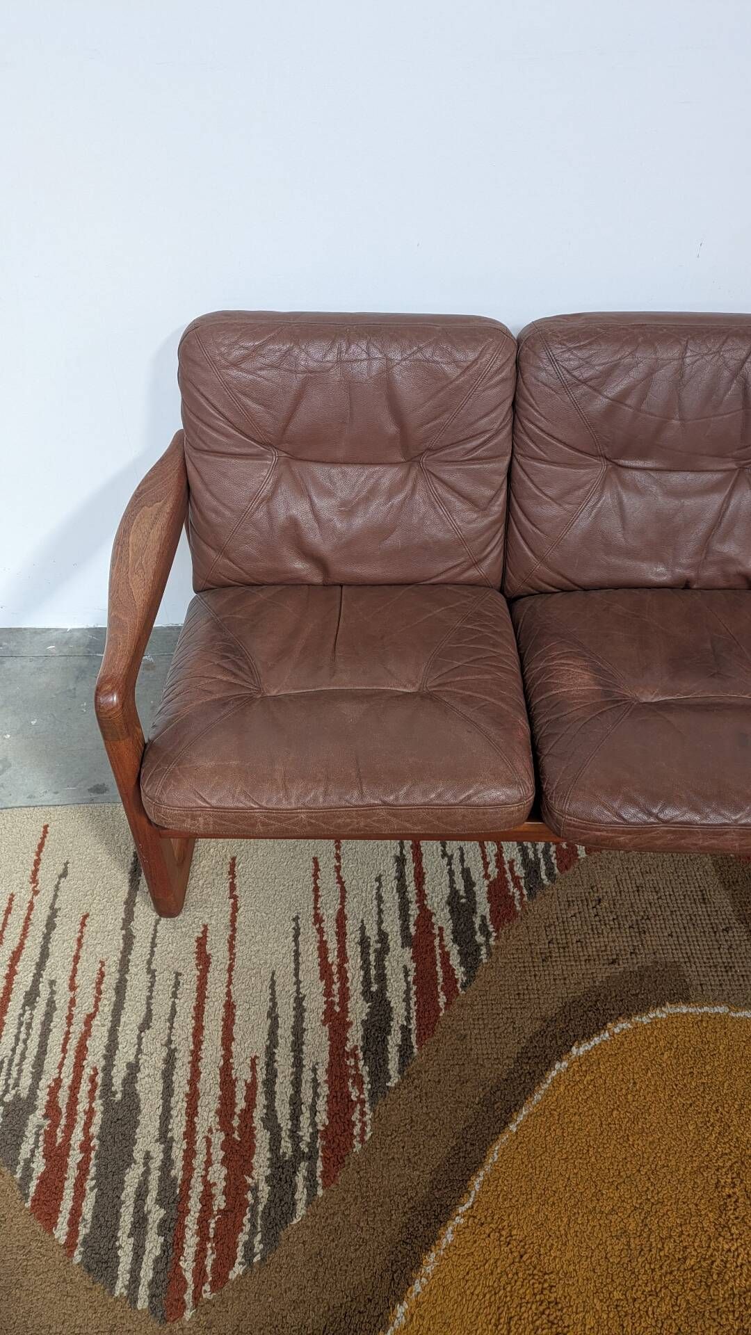Vintage Scandinavian design living room Emc furniture
