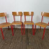 Chaises d'école
