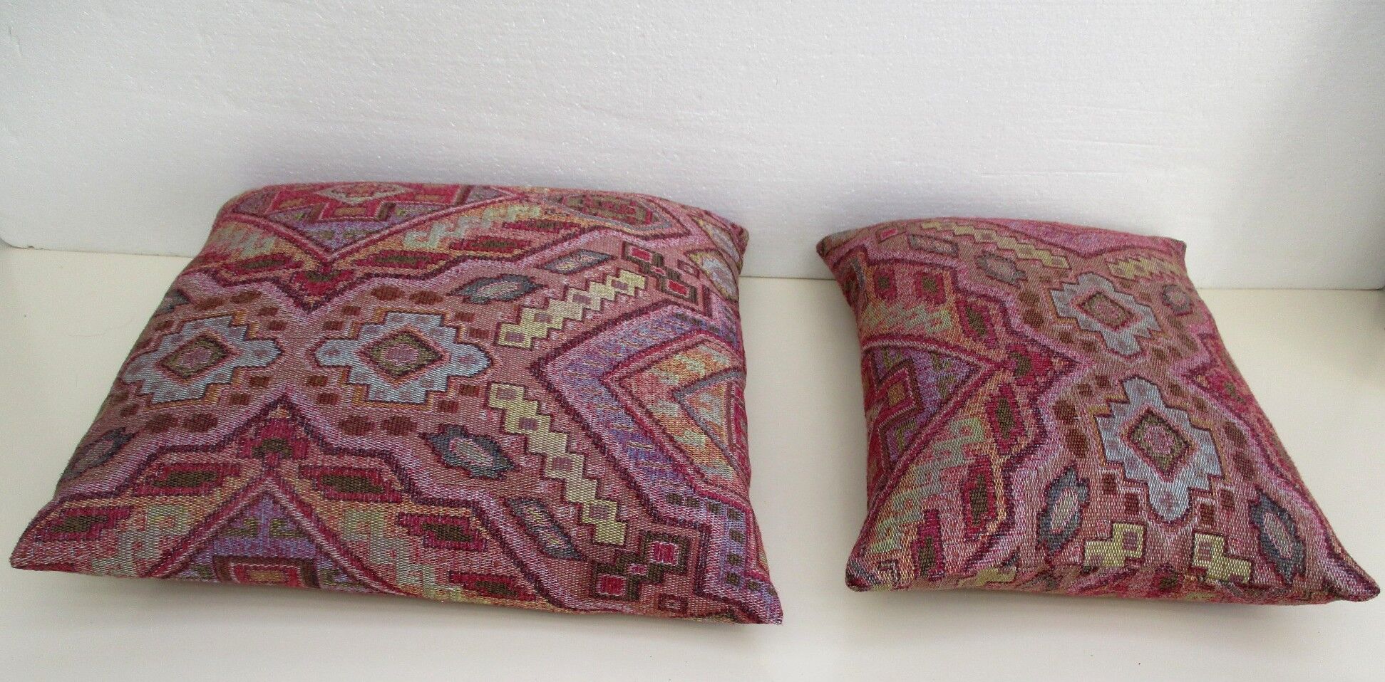 Set of 2 Upholstery Cushions