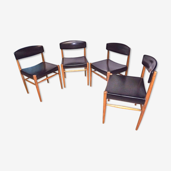 Quatre chaises de style scandinave