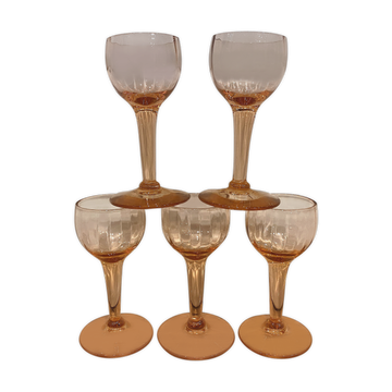 Set de 5 verres à liqueur roses
