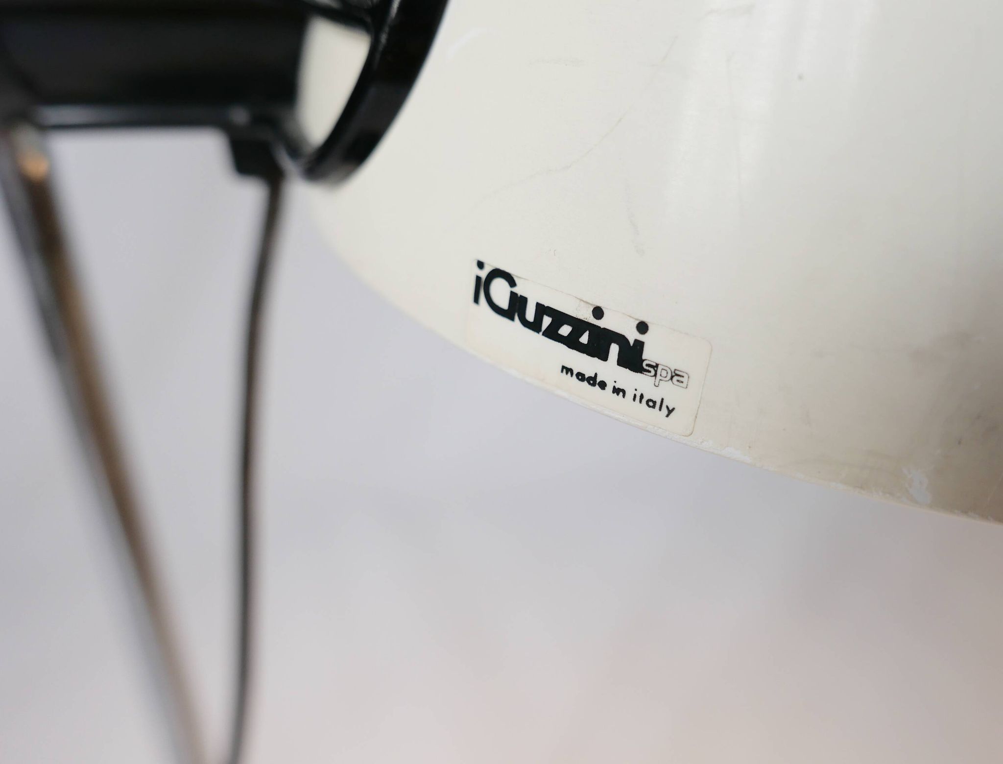 Guzzini lamp 1970s design