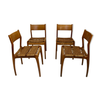 Lot of 4 chairs in Oak Italian design by Consorzio Sedi Friuli 1960