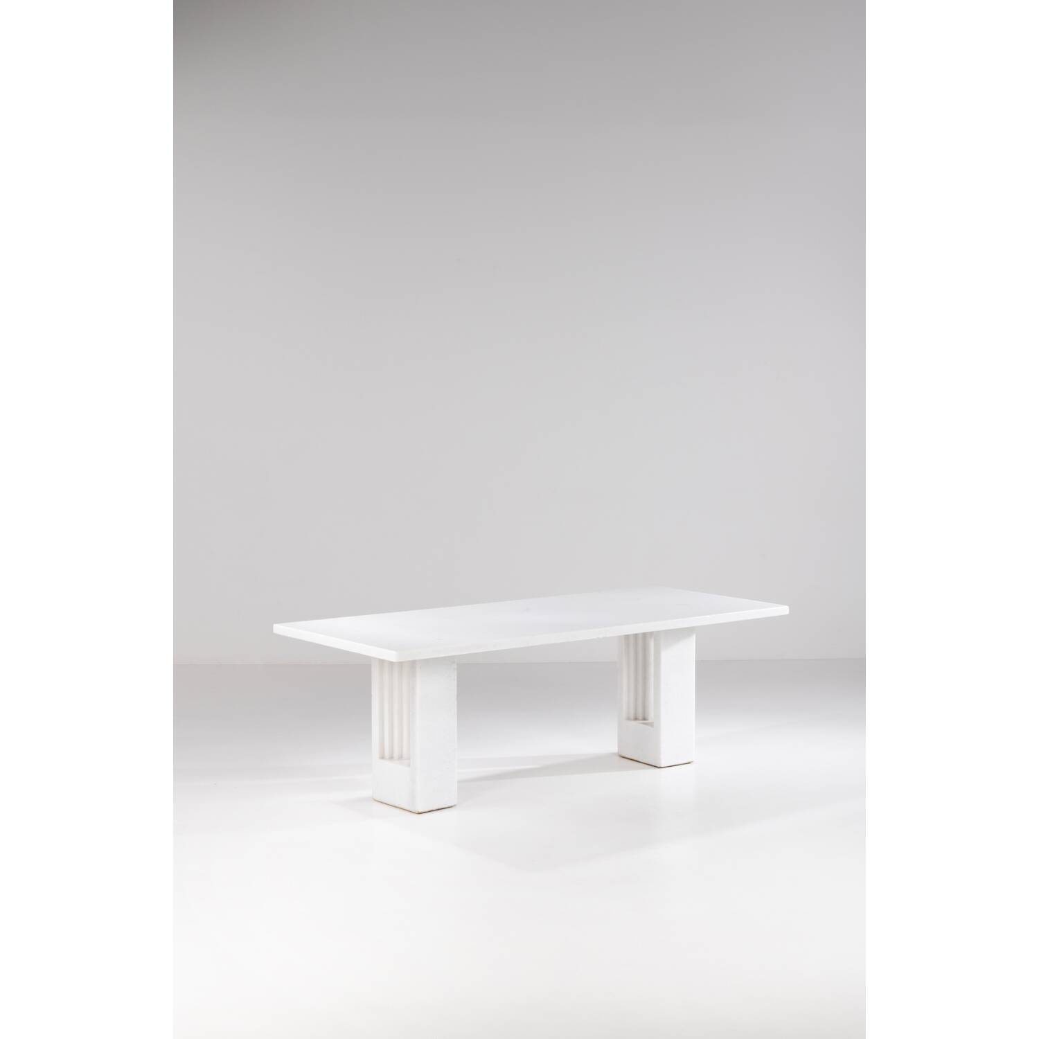 Carlo Scarpa Delfi dining table in white marble