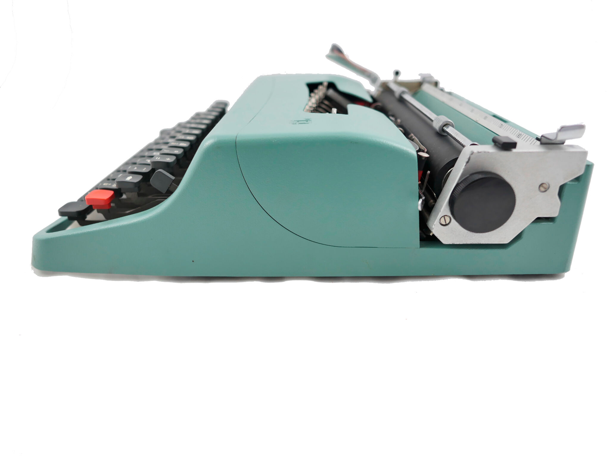 Typewriter Olivetti Lettera 32 - revised with new ribbon