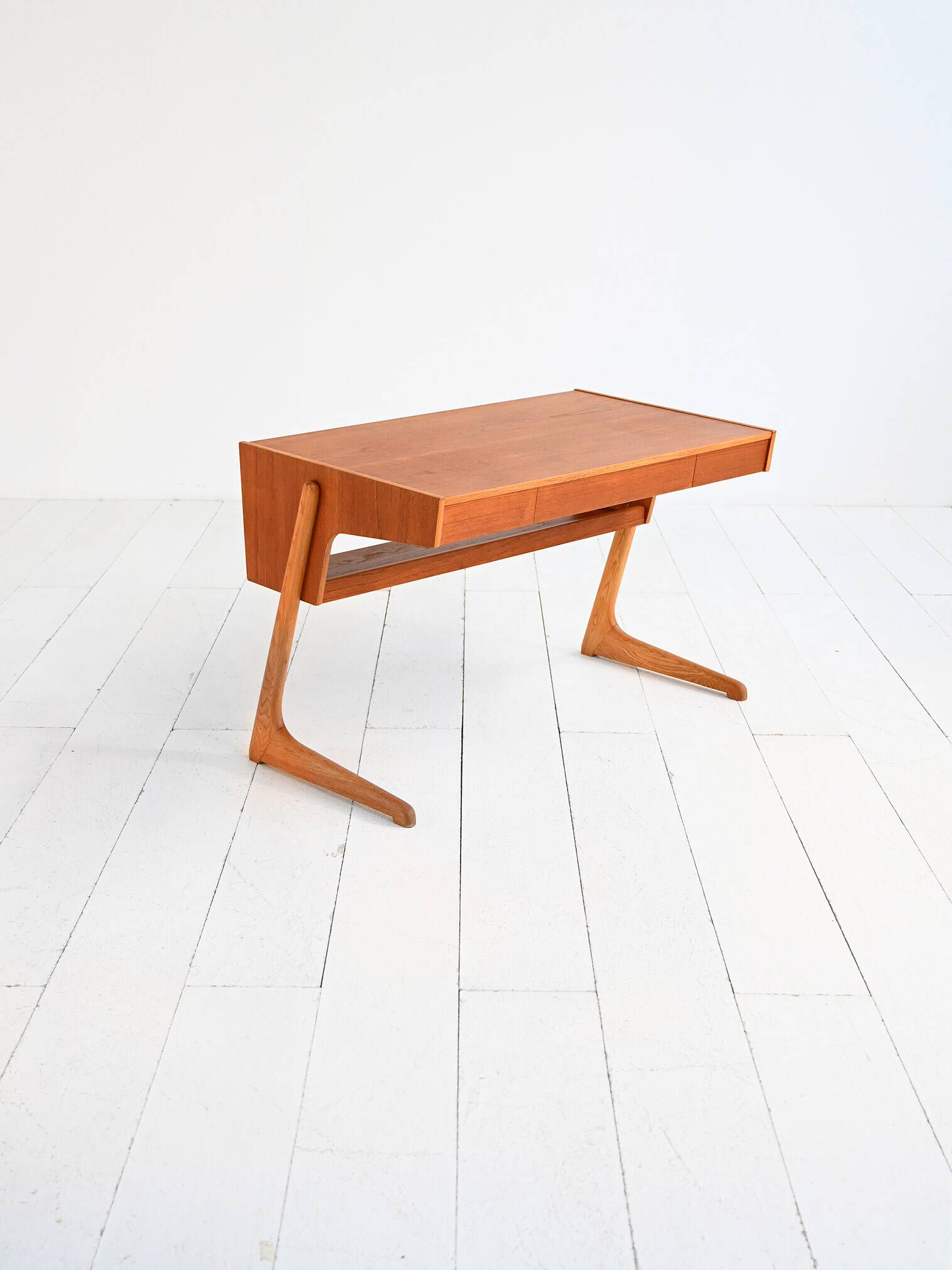 Bureau "Scribo" en teck et chêne scandinave des années 1960