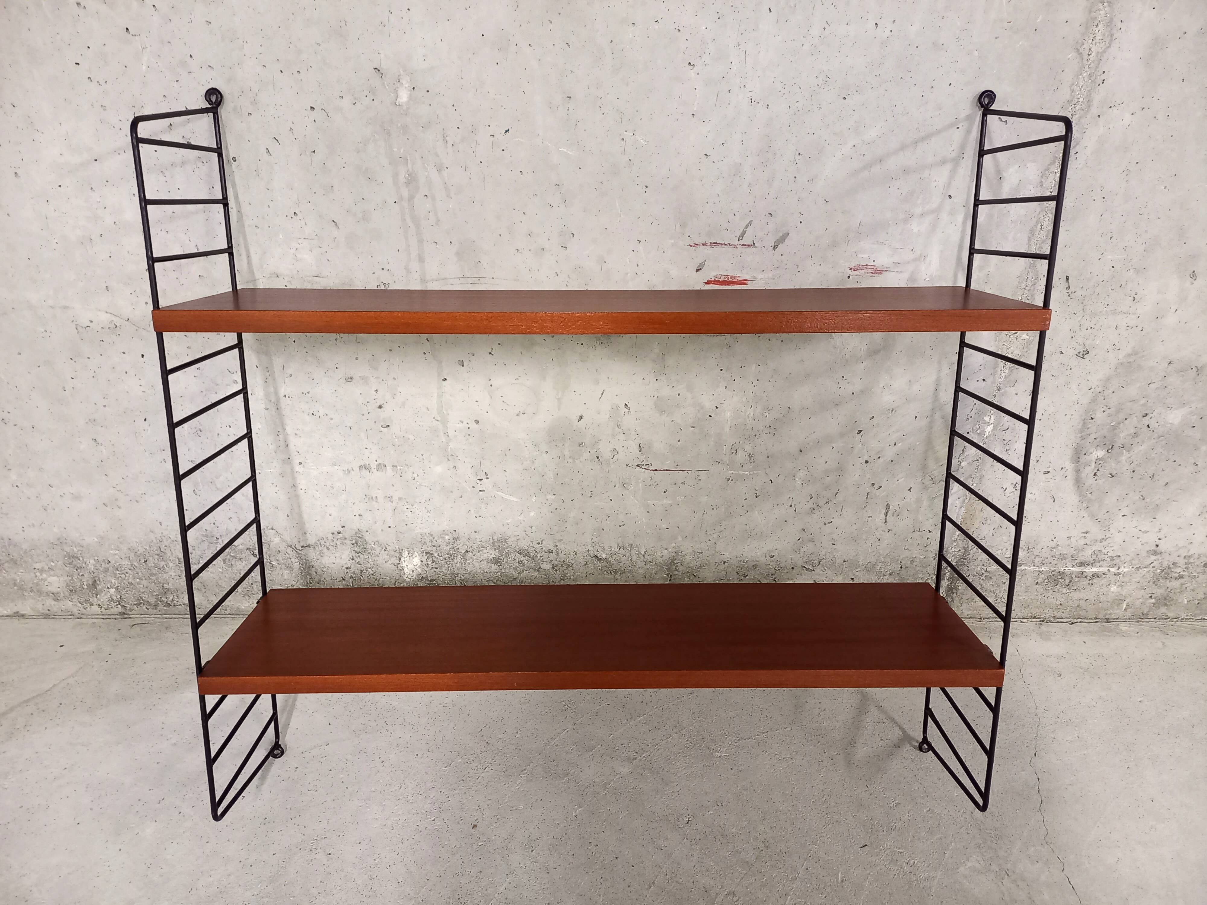 Vintage wall shelf in teak and black metal String Tomado style