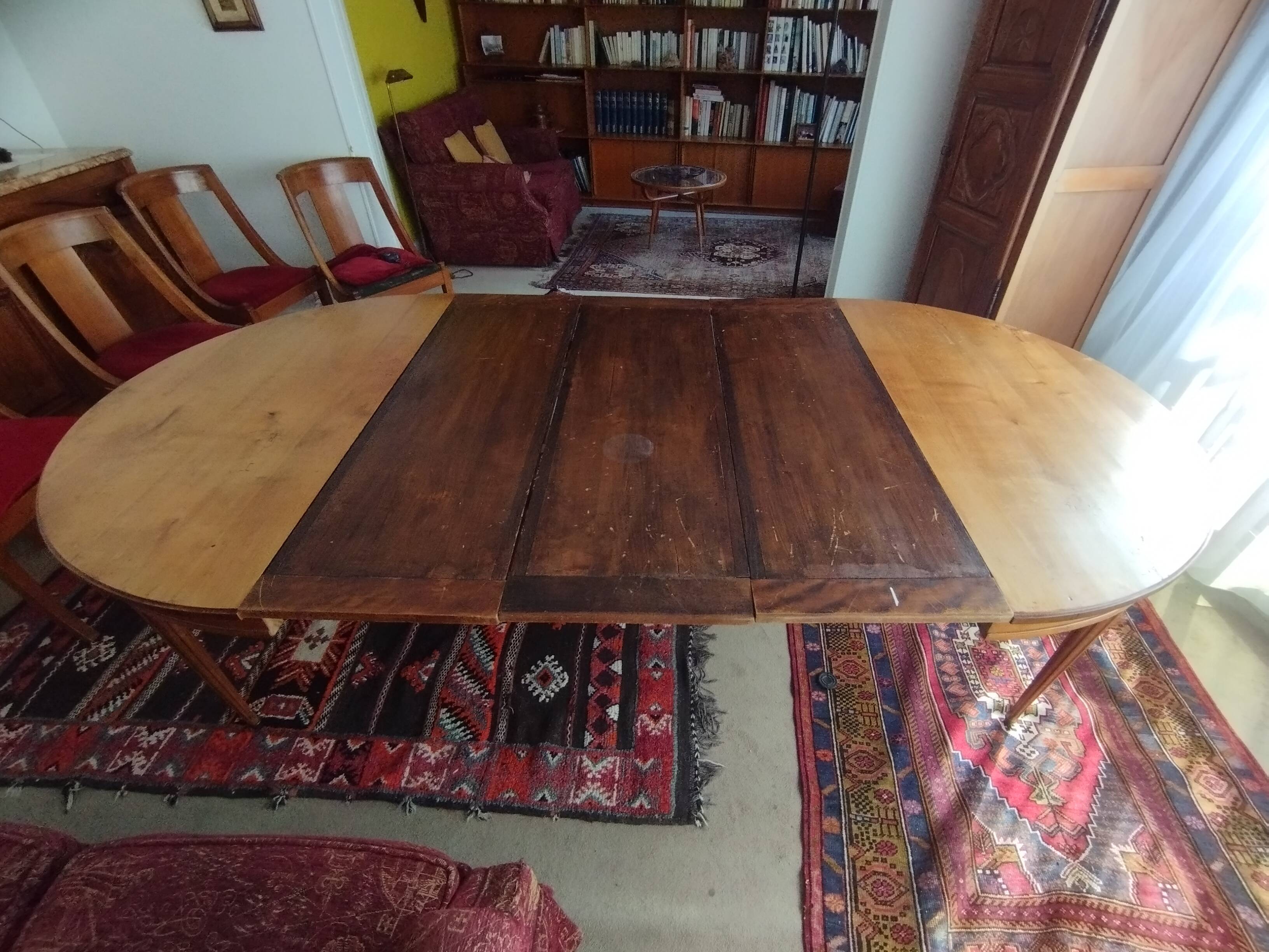 Antique Louis XVI style dining table + 3 extensions