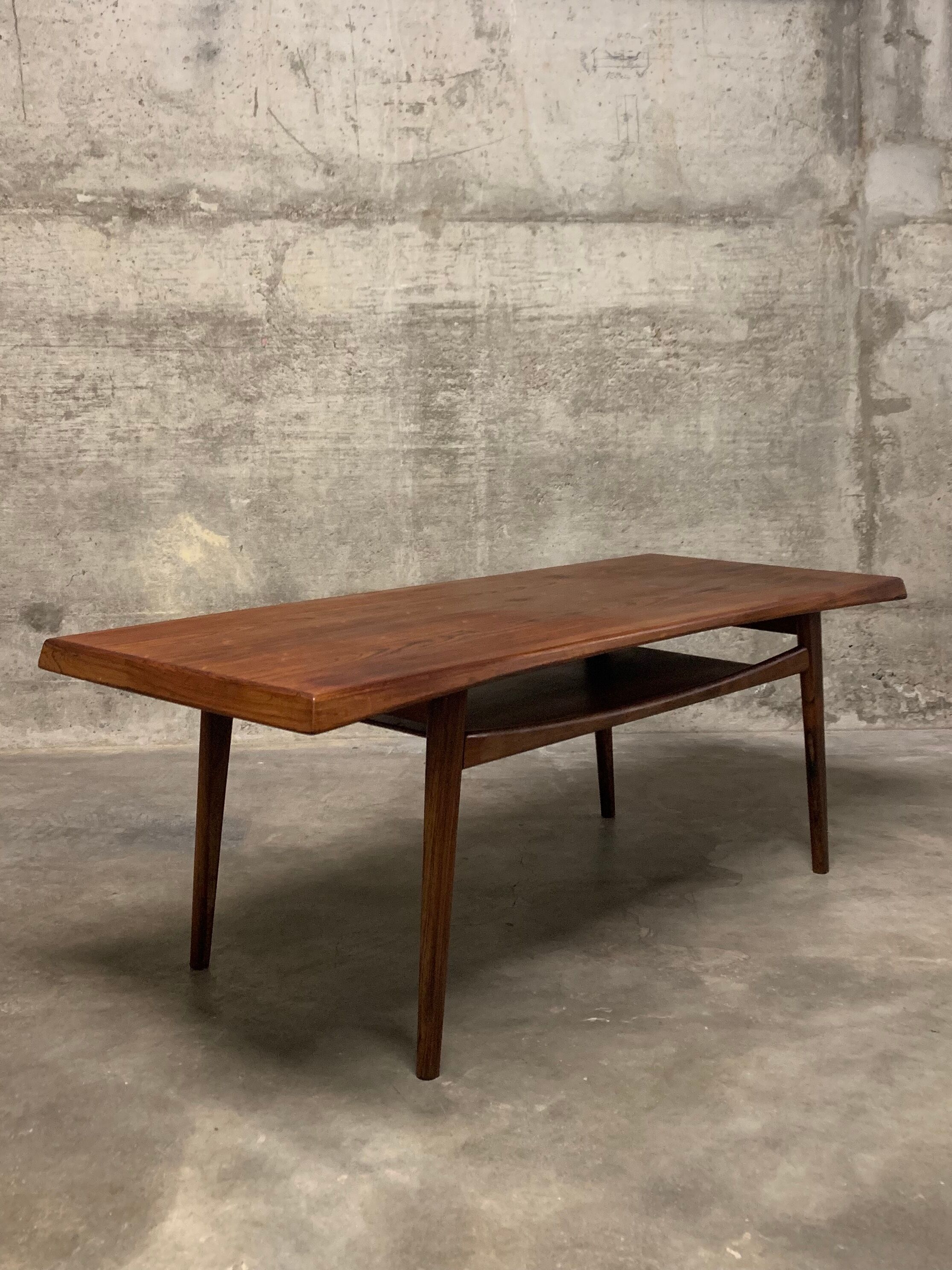 Table basse en palissandre, années 1960