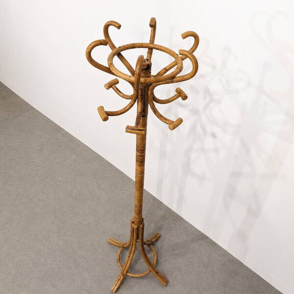 Porte-manteau perroquet vintage en rotin et bambou