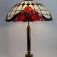 Important Tiffany-style lamp, bronze and stained glass – 20th century