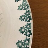 Hollow porcelain dish with rooster pattern