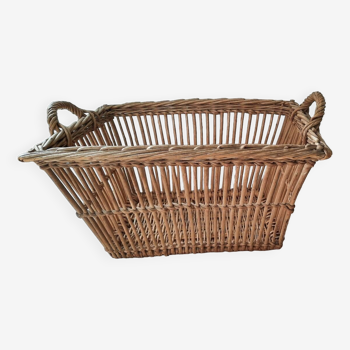 Panier ancien a linge en rotin