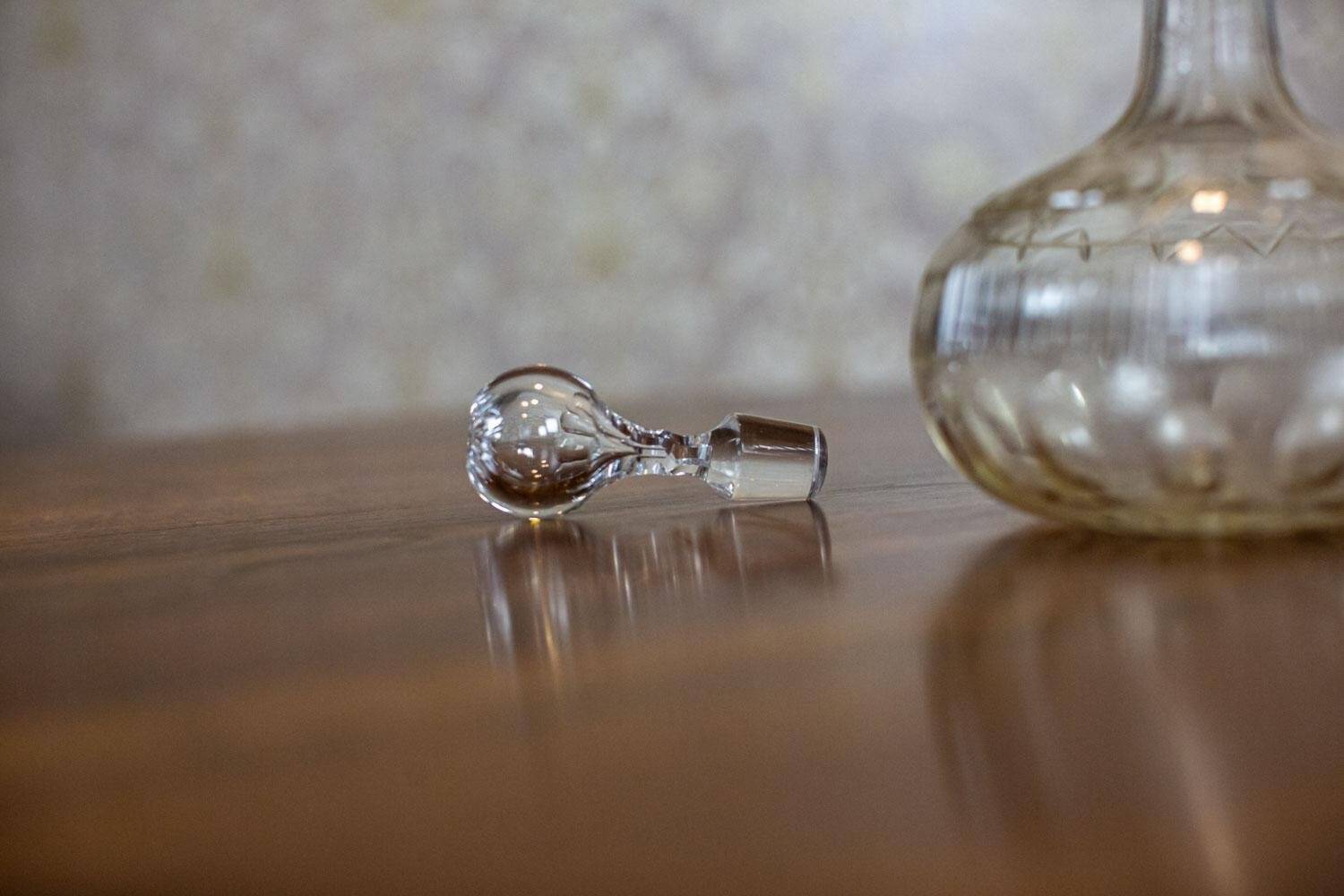 Carafe à liqueur en cristal, années 1930