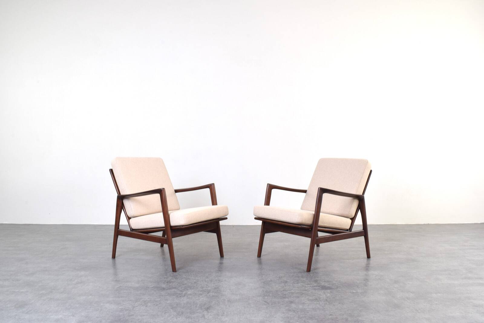 Fauteuils Stefan Mid-Century, années 1960, ensemble de 2