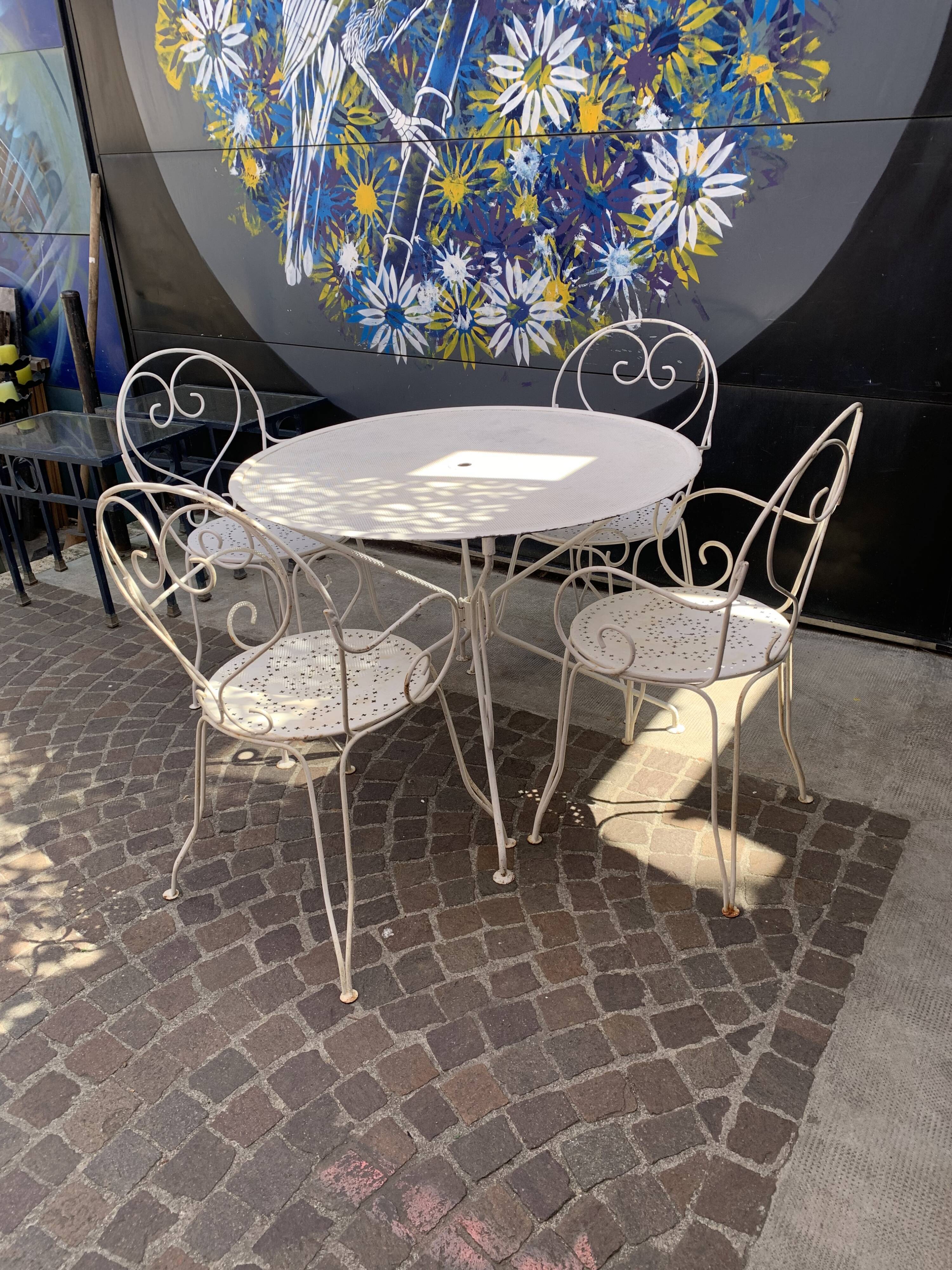 Wrought iron garden set 1960s