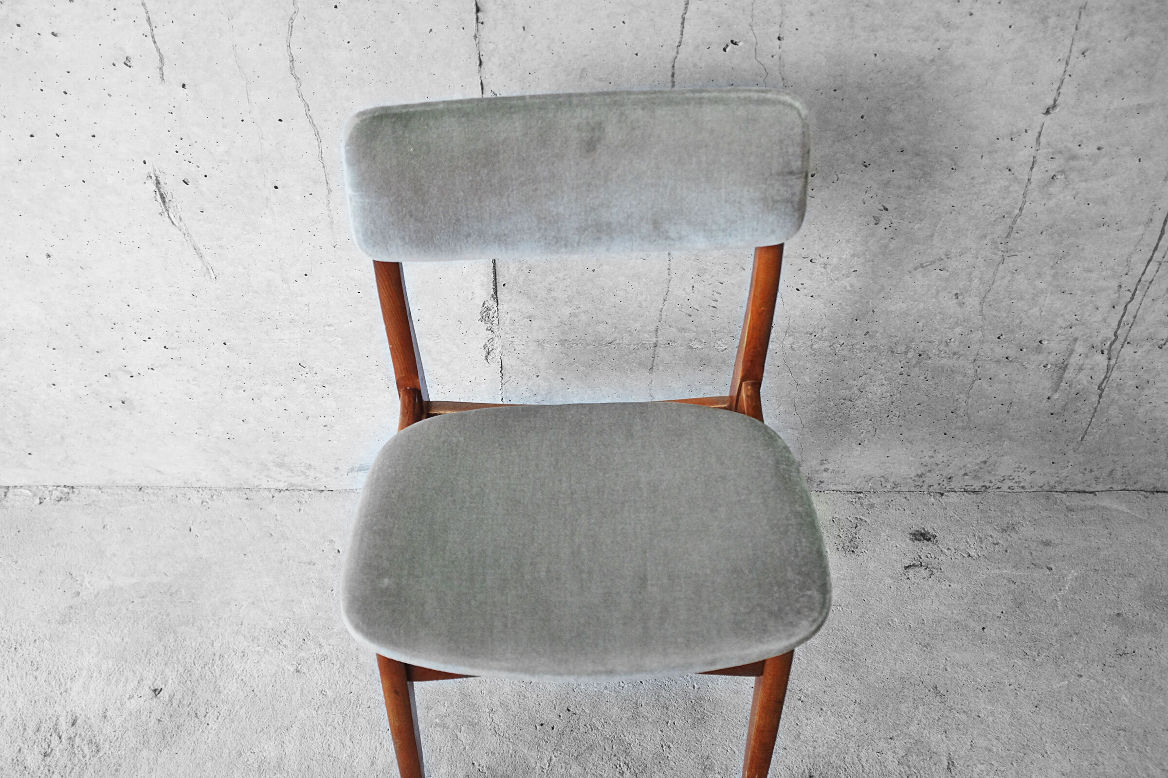 Scandinavian chair 60