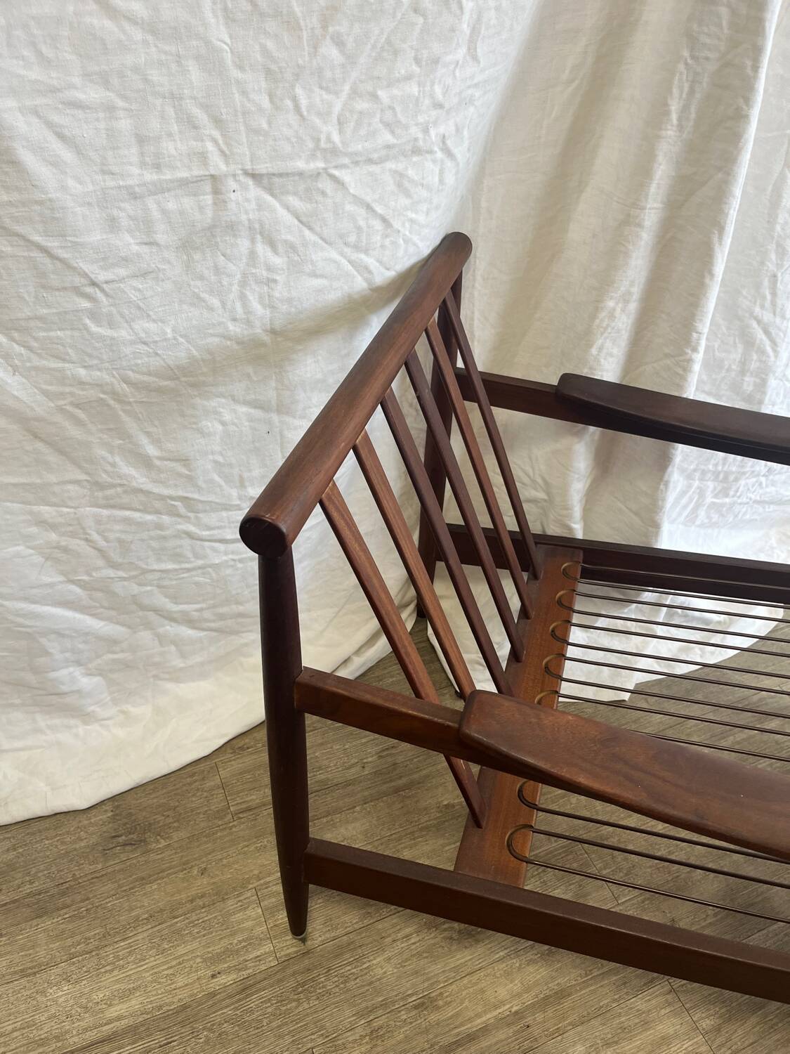 Fauteuils scandinave en teck massif avec ottoman 1960