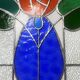 Vitrail décoratif Fleur stylisée – Verre coloré artisanal 40 × 70 cm