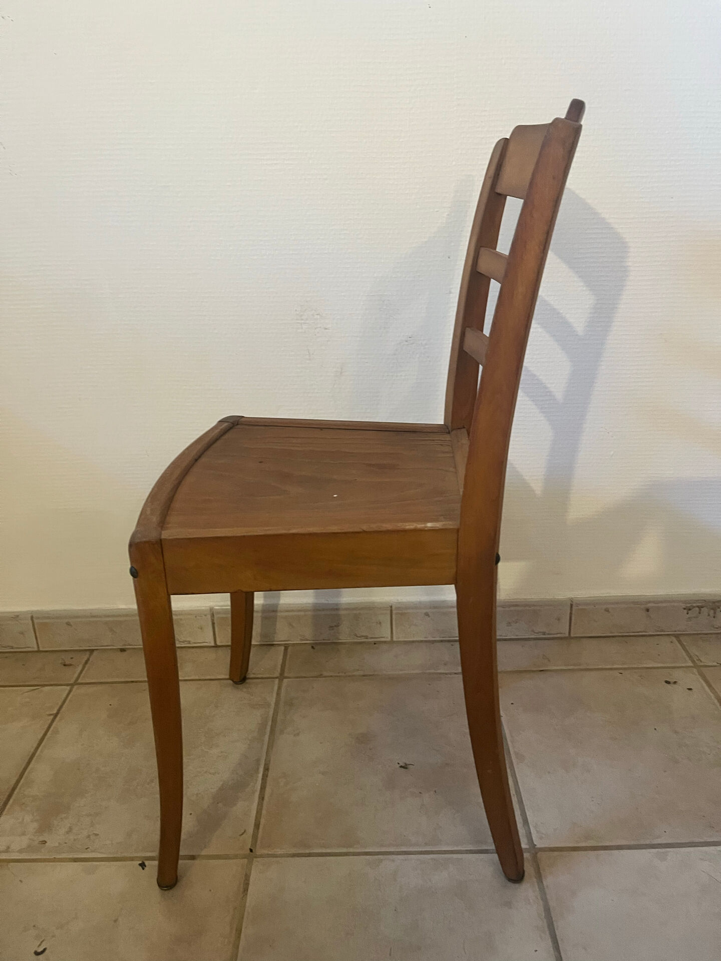 Set of 6 vintage wooden chairs — Monobloc licence assem