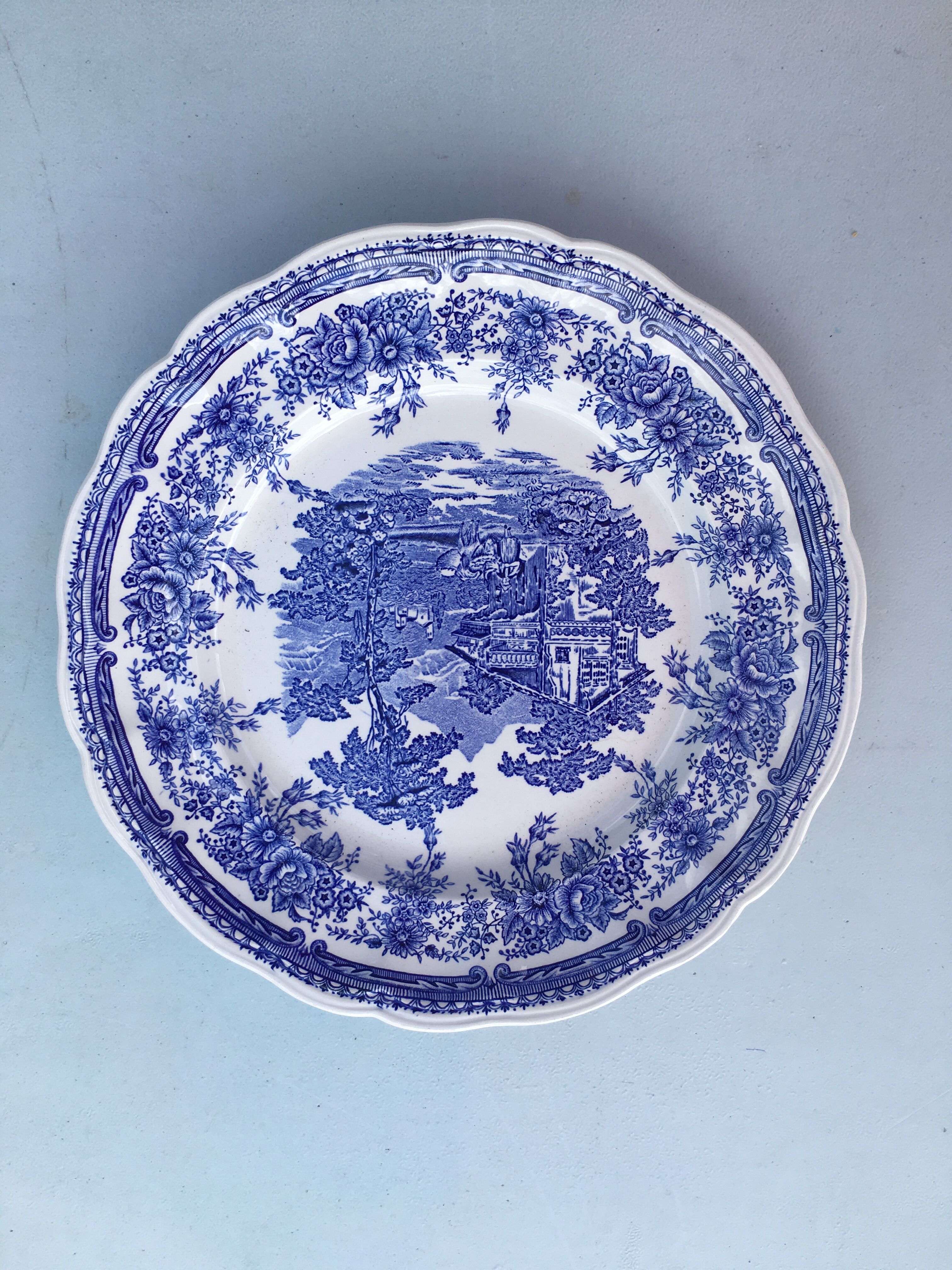 Ceramic plate from Luneville