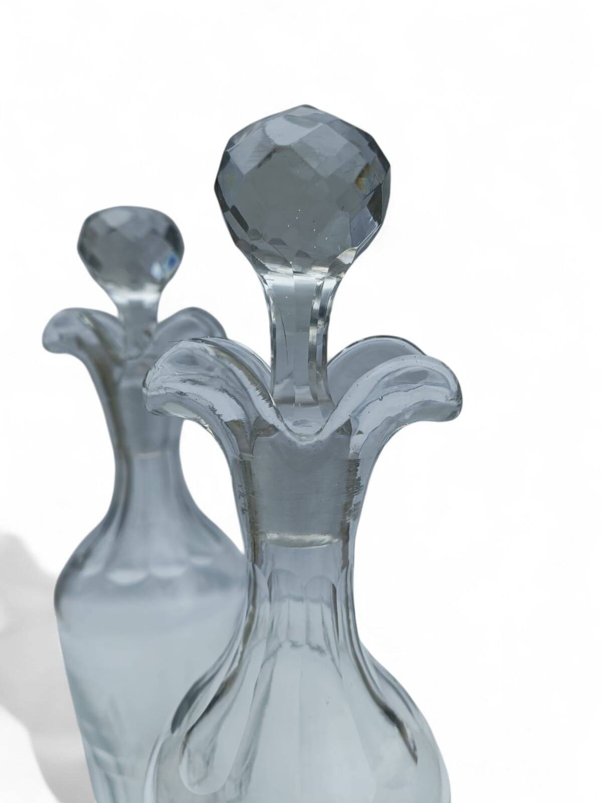Oil and vinegar carafe set