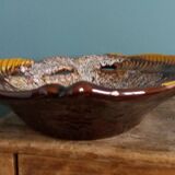 Zoomorphic fish-shaped slipcase in slipware, Vallauris