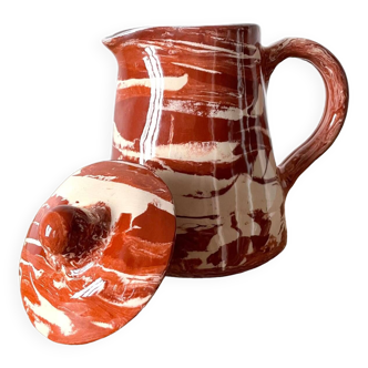 Artisanal pitcher with lid