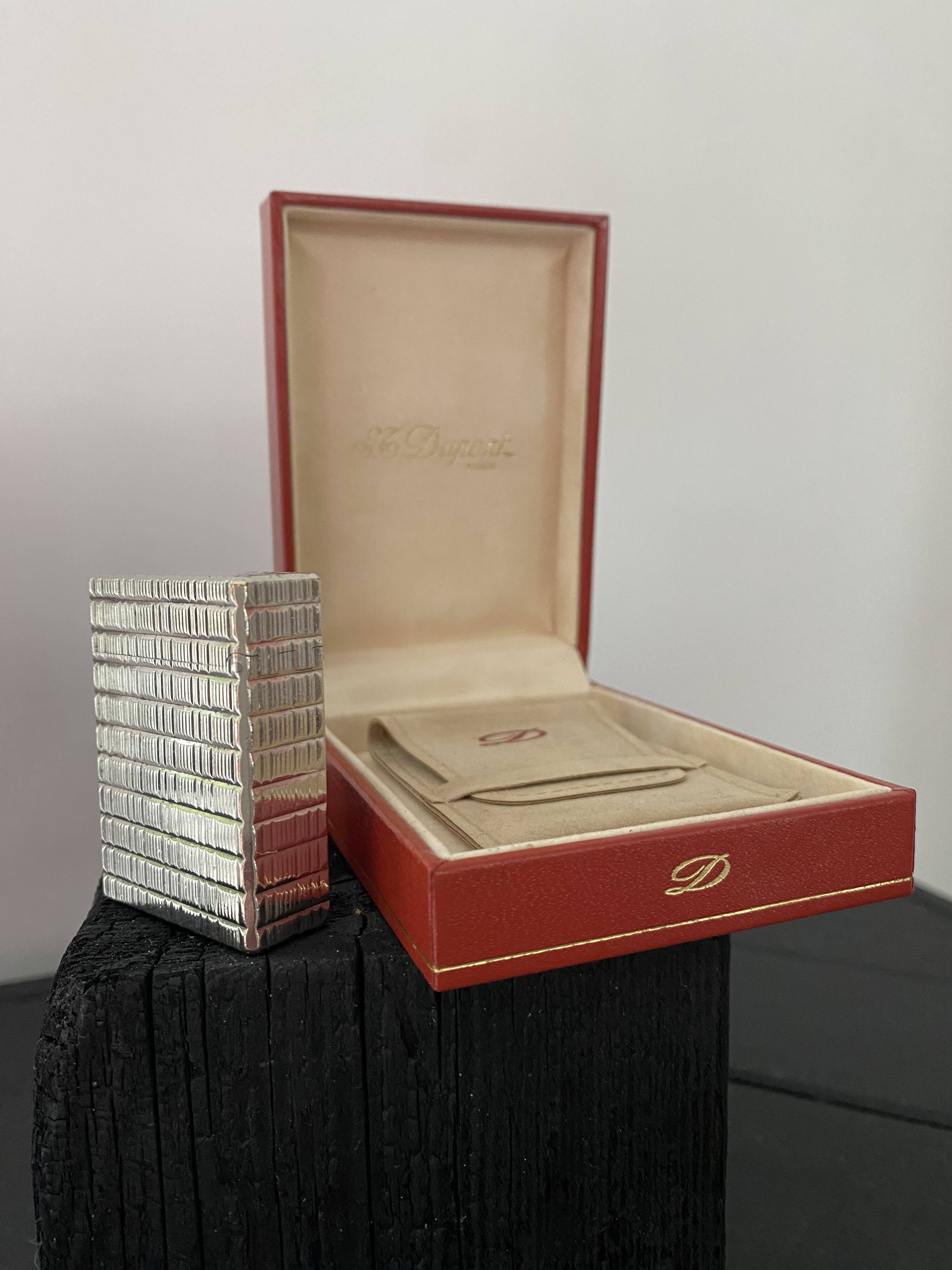 St dupont silver-plated lighter with box
