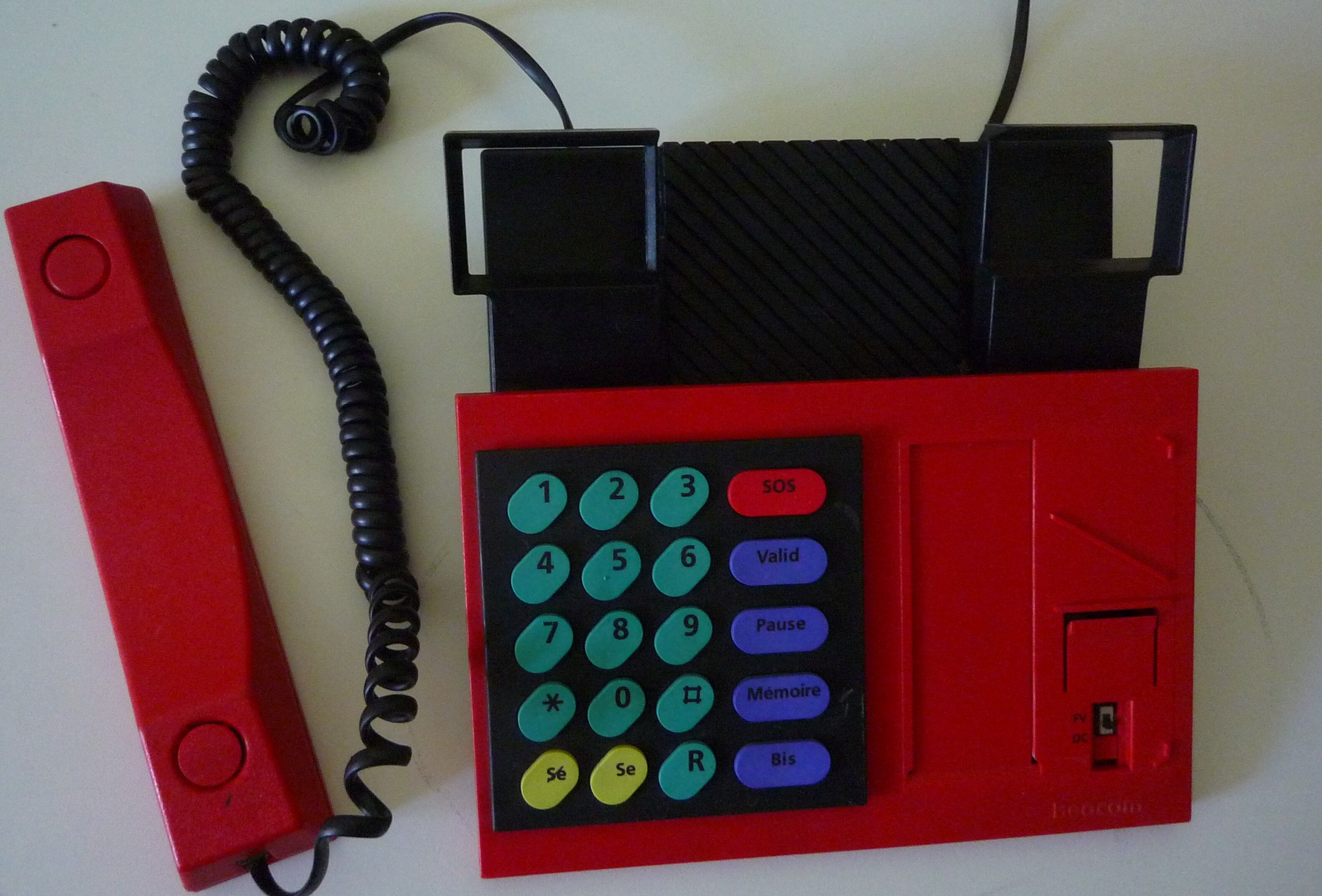 Téléphone Bang & Olufsen, Beocom 2000, millésime 1986, Danemark