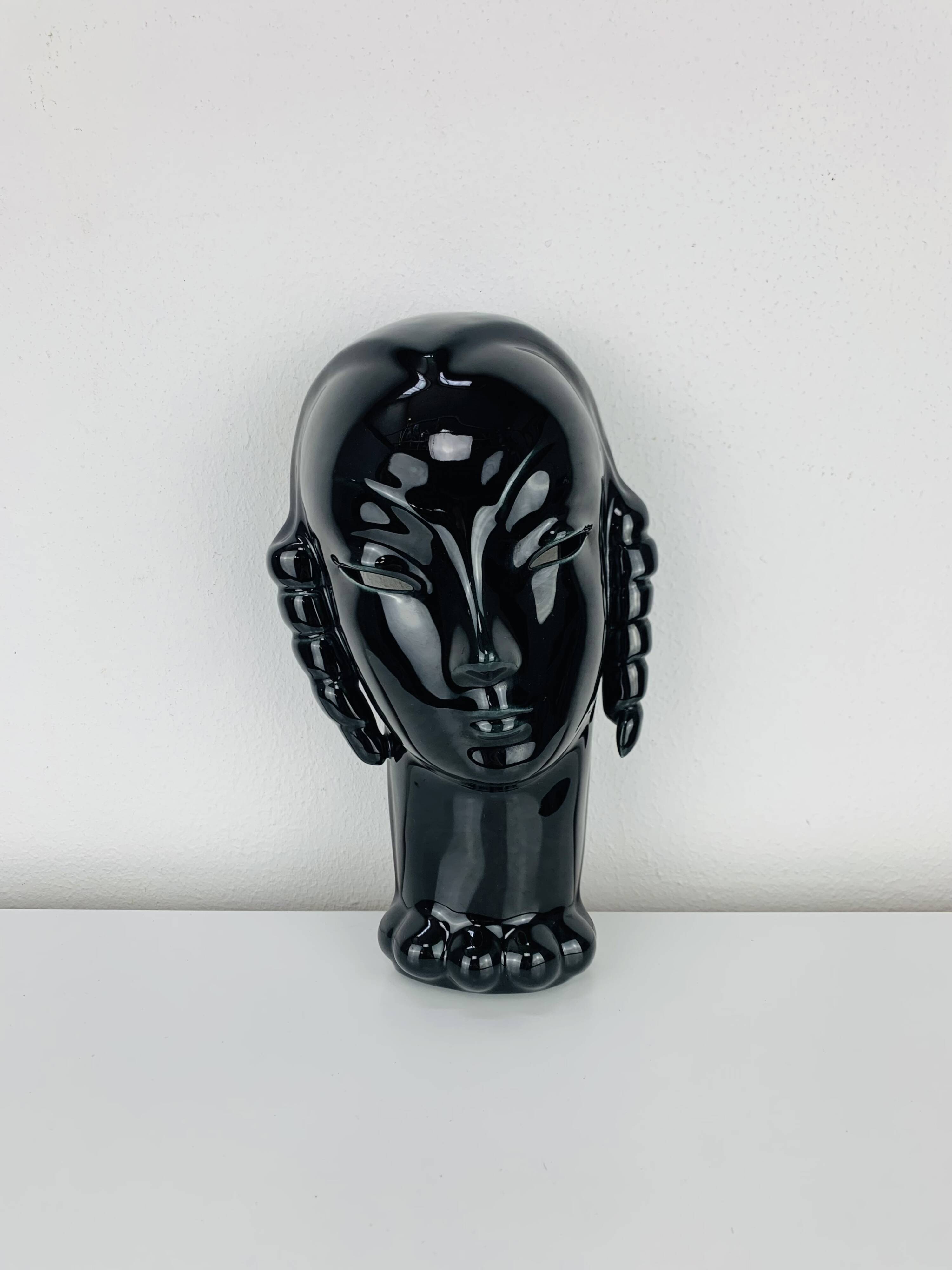 Art Deco ceramic head by Eduard Hermanutz, Villeroy & Boch, mask