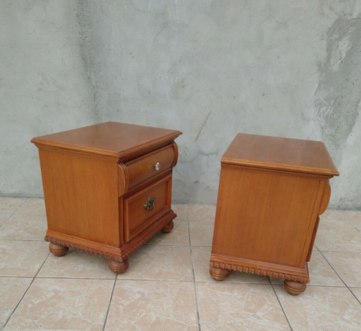 Pair of Victorian Lexington bedside tables
