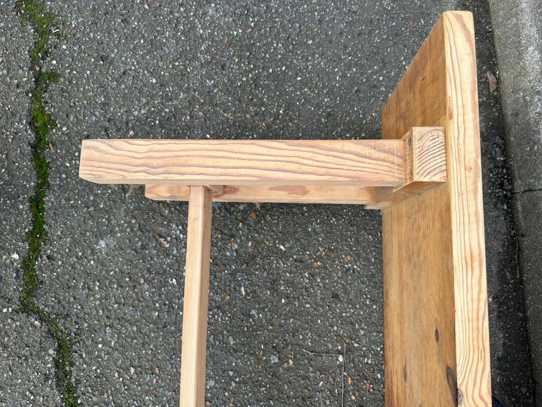 2 renovated farmhouse benches made of solid pine from the 20th century, 160cm.