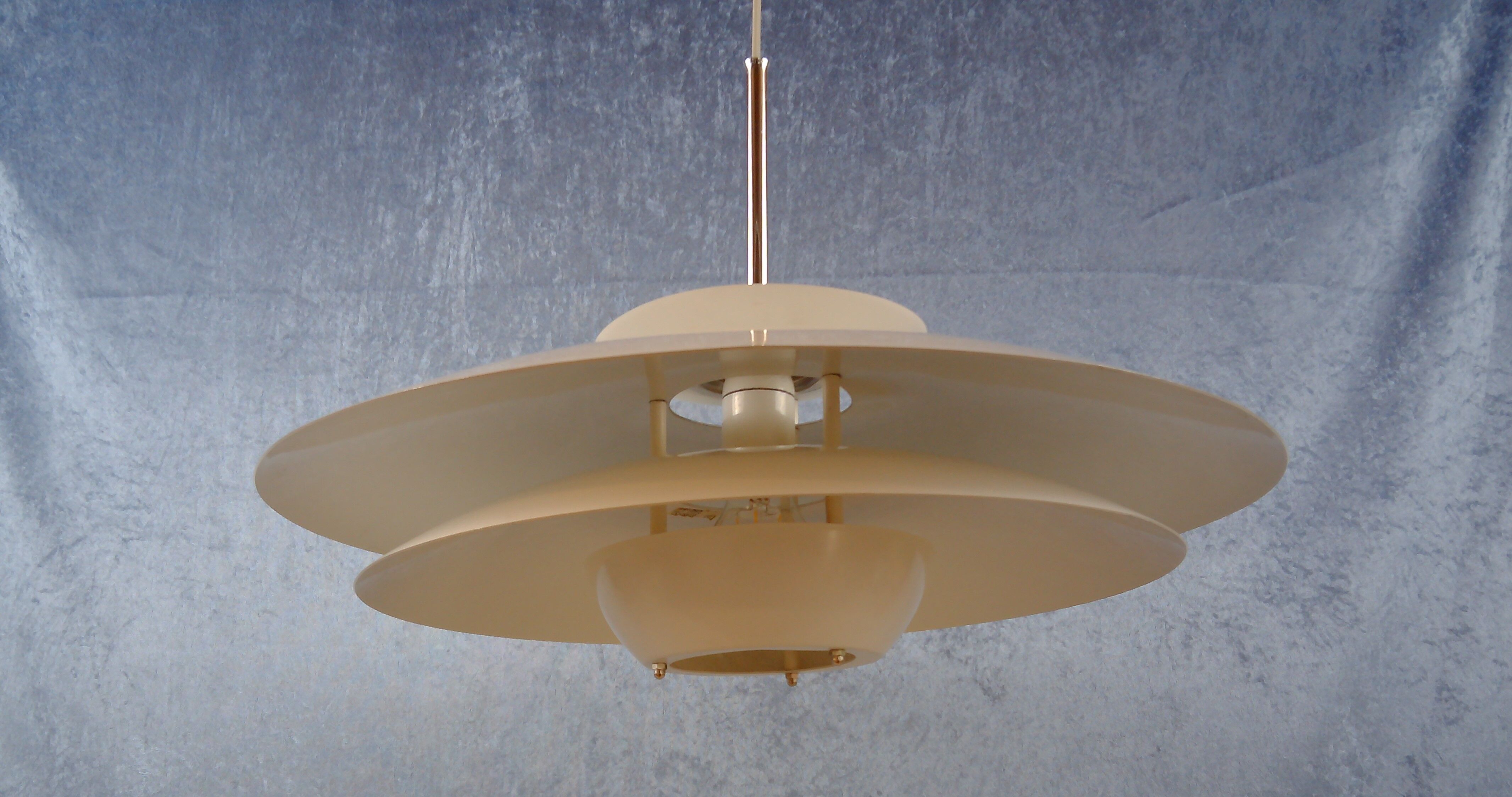 Vintage pendant Typ 3952 for Elidus AB. 1970's.