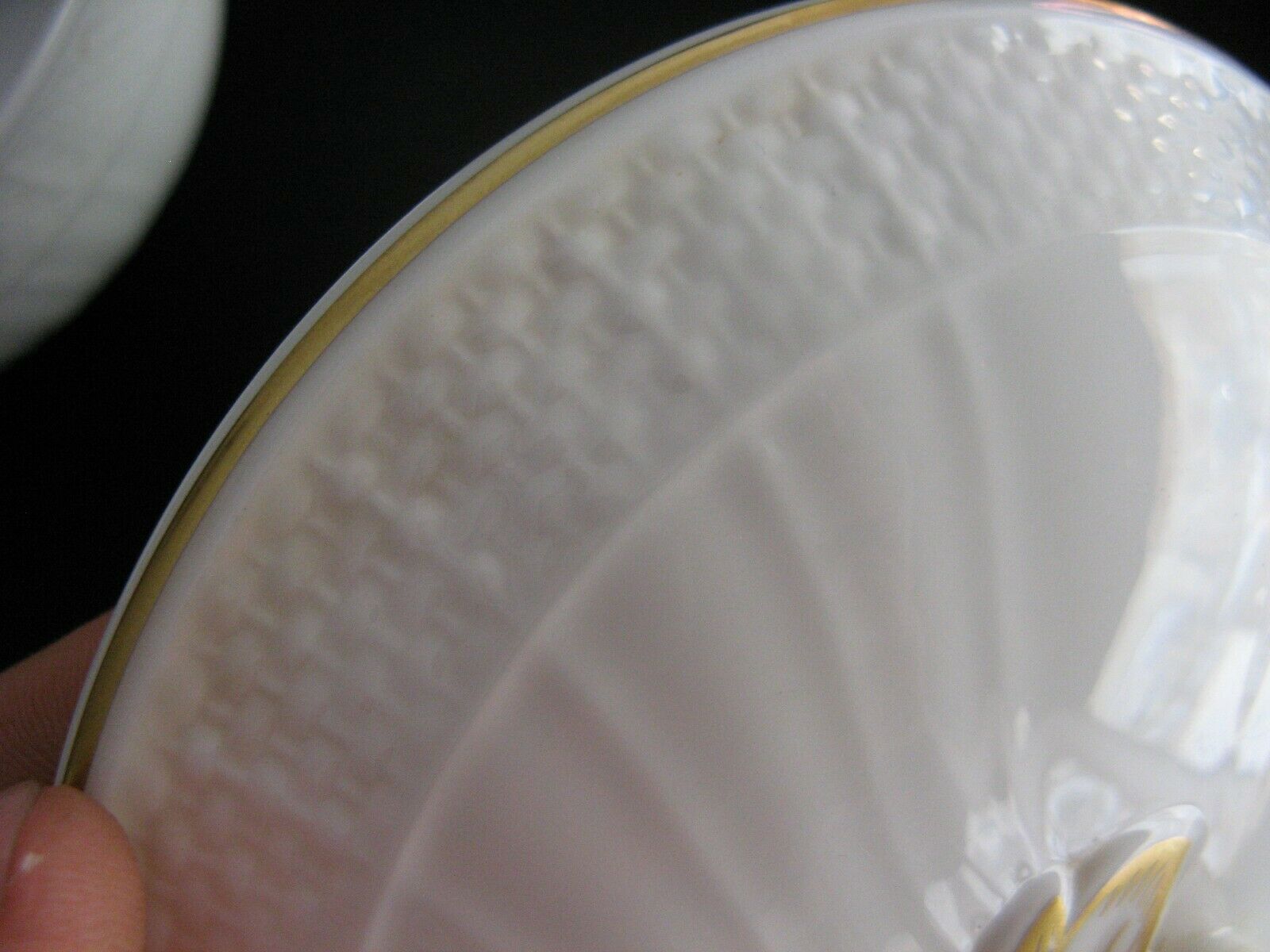 Porcelain box from Villeroy & Boch Heinrich Louisenburg Gold