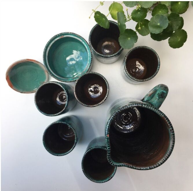 Service a orange enamelled signed former pottery