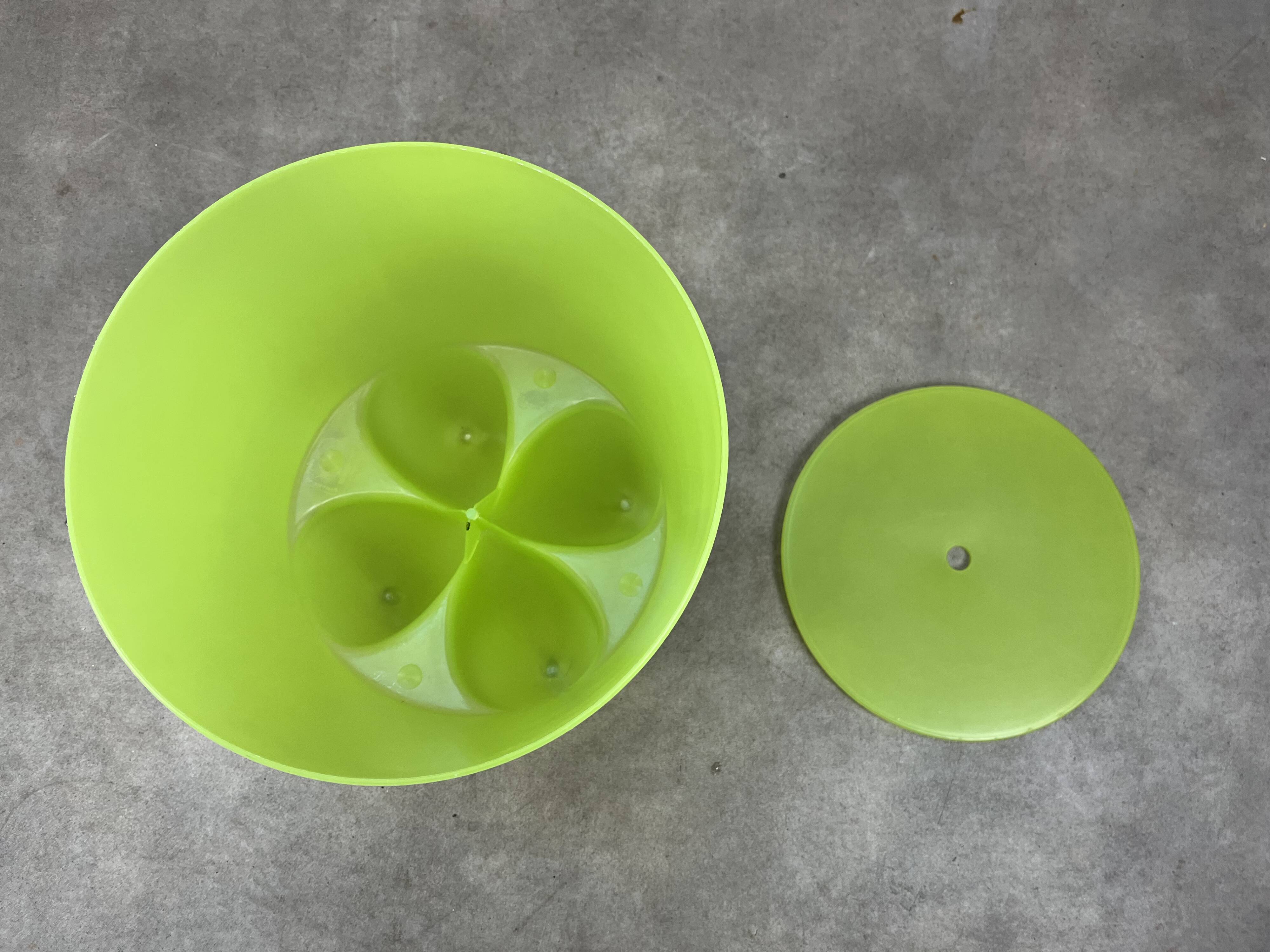 Bubu stool Philippe Starck green