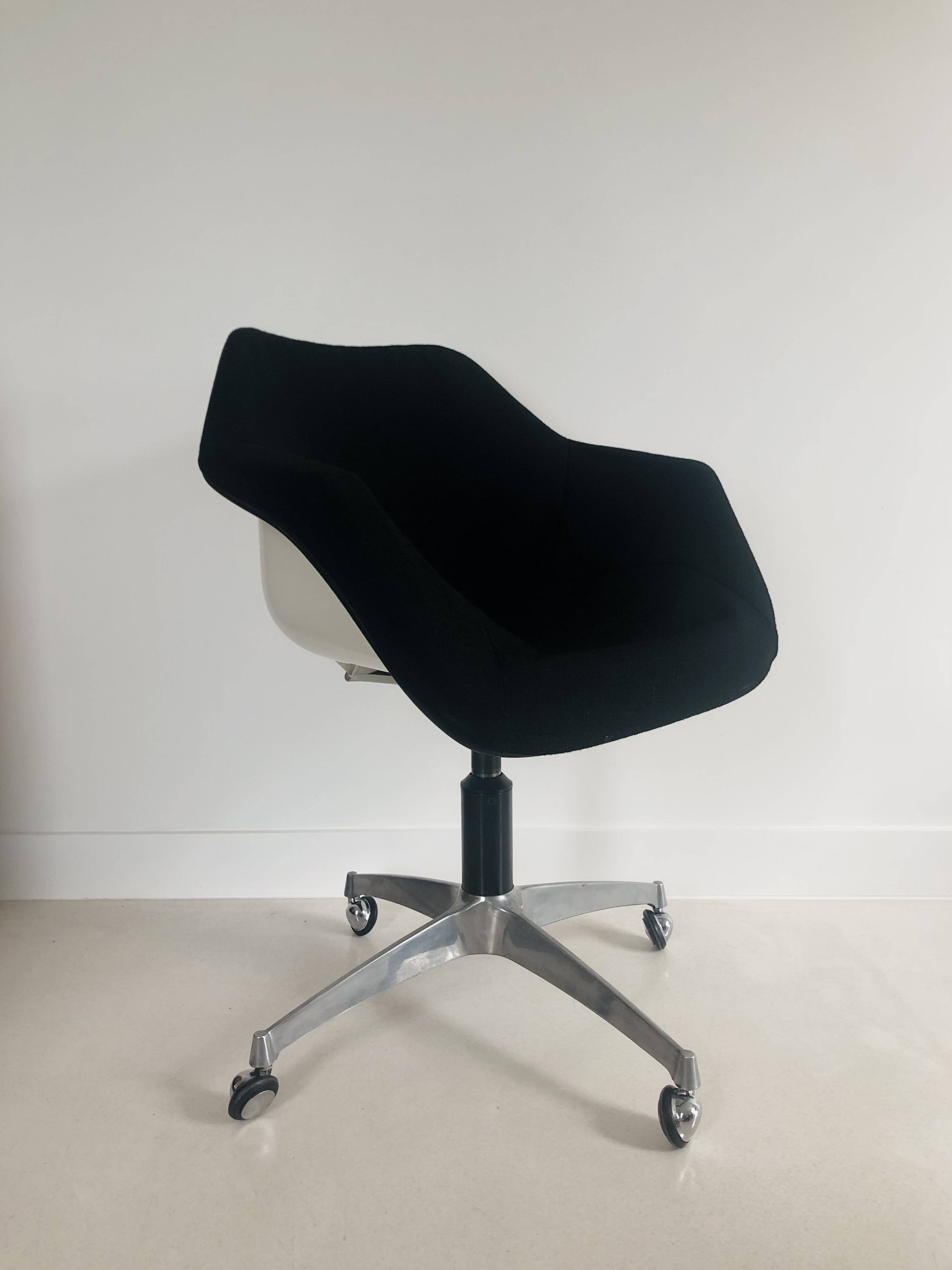 Fauteuil de bureau par Robin et Lucienne Day pour Castelli, Italie 70's