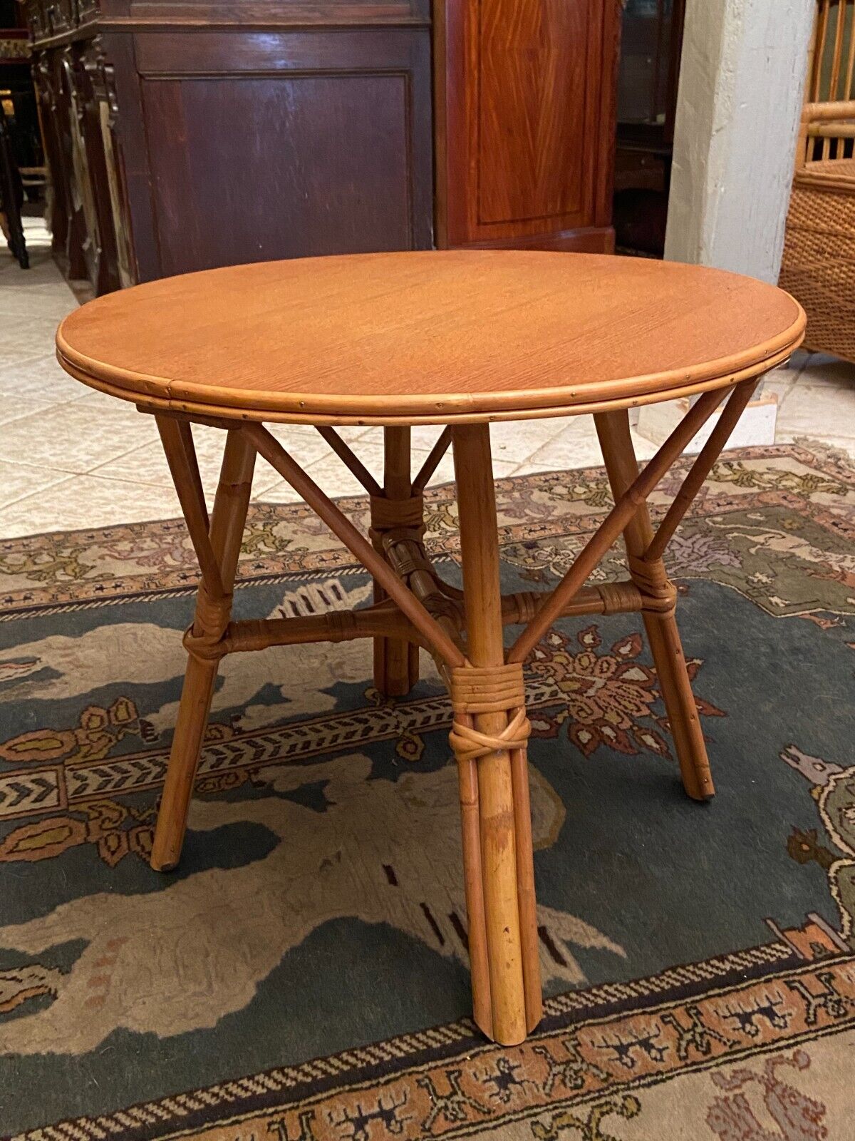 Circular rattan coffee table 1970-1980